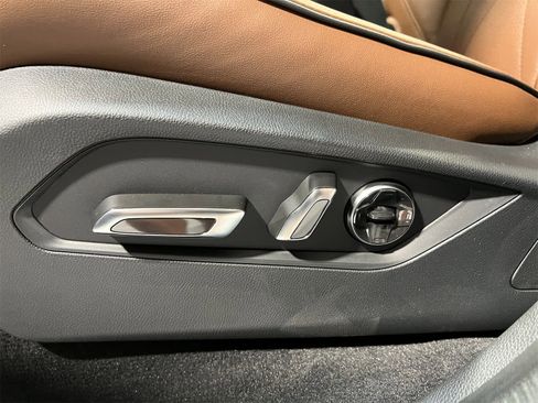 New 2026 Acura MDX SH-AWD w/ Advance Package image 14