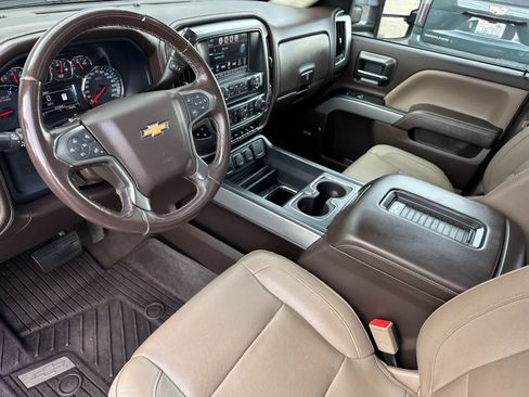Used 2019 Chevrolet Silverado 3500 LTZ w/ Duramax Plus Package image 11