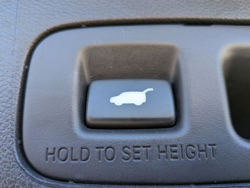 Certified 2020 Honda CR-V Touring image 23