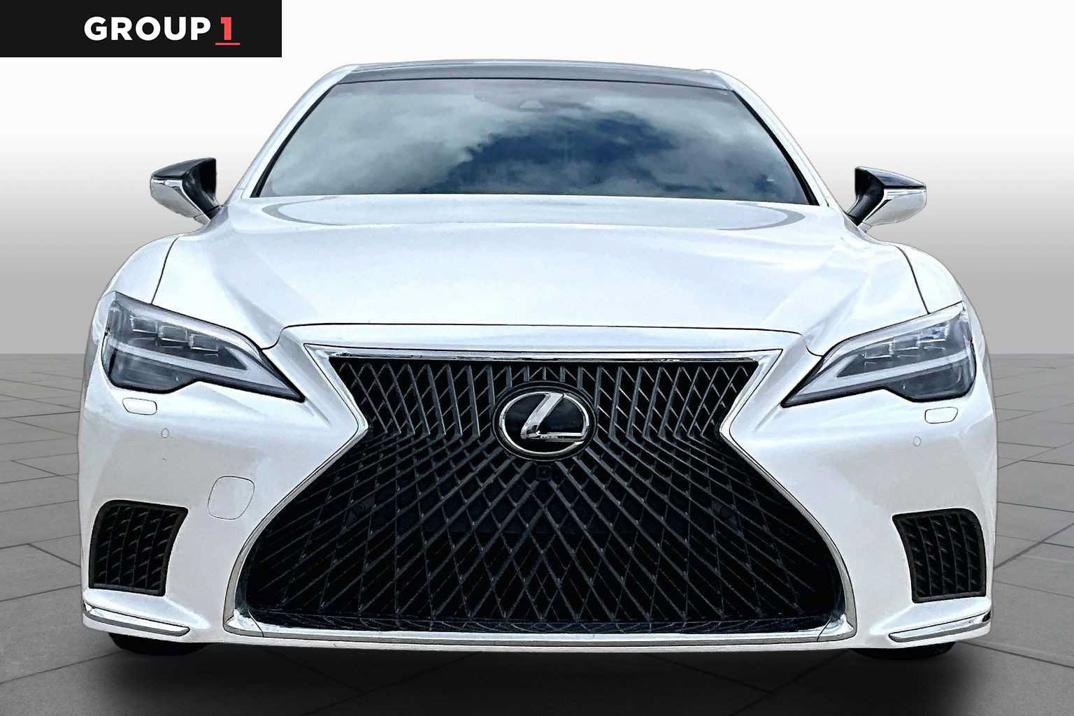 Certified 2023 Lexus LS 500 w/ Interior Upgrade Package RWD image 4