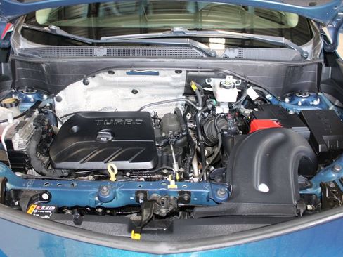 Used 2020 Buick Encore GX Essence w/ Experience Buick Package AWD/4WD image 10