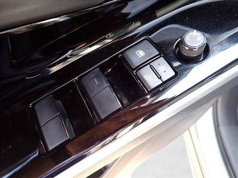 Certified 2023 Subaru Solterra AWD image 13