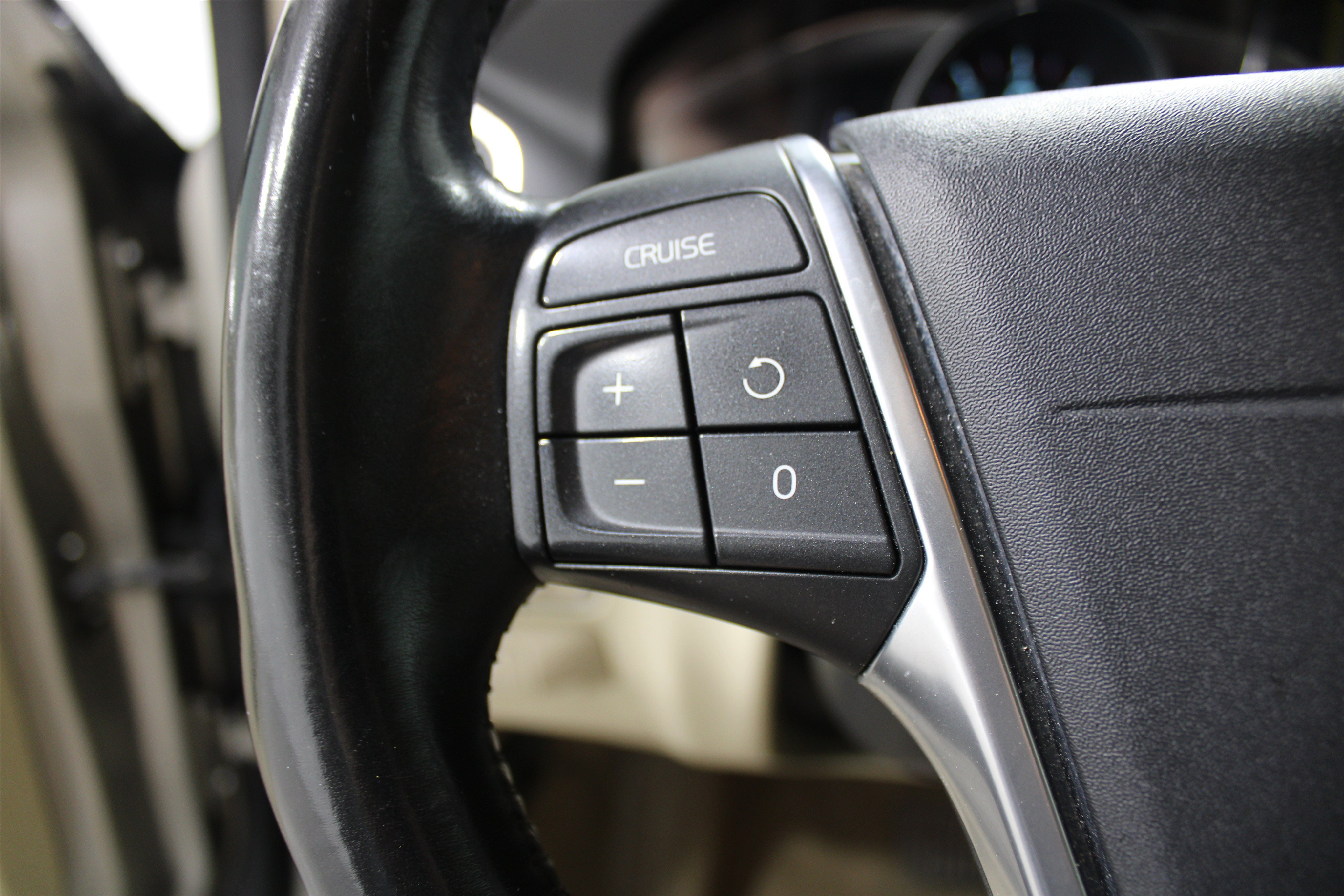 Used 2015 Volvo XC60 T5 Premier Plus FWD image 19