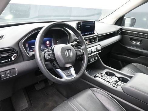Used 2023 Honda Pilot Elite image 13
