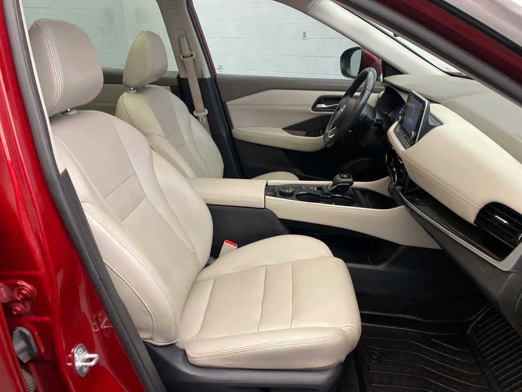 Used 2023 Nissan Rogue SL AWD/4WD image 25