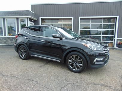Used 2017 Hyundai Santa Fe Sport w/ 2.0T Ultimate Tech Package 05