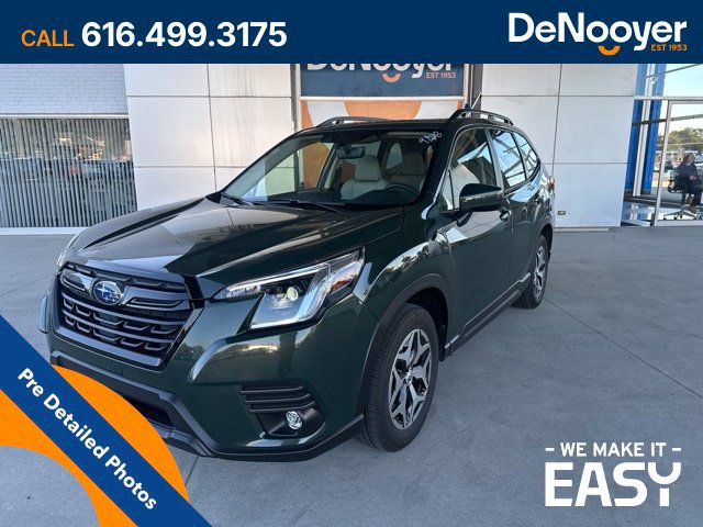 Used 2024 Subaru Forester Premium AWD/4WD image 1