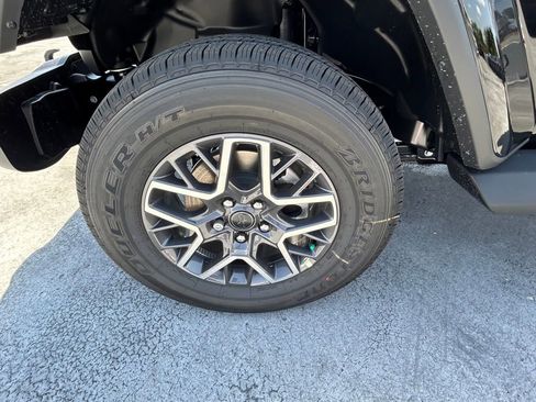 New 2025 Jeep Wrangler Sahara image 17