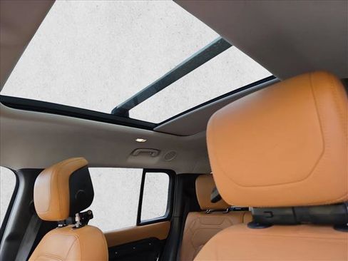 Certified 2023 Land Rover Defender 130 First Edition image 30