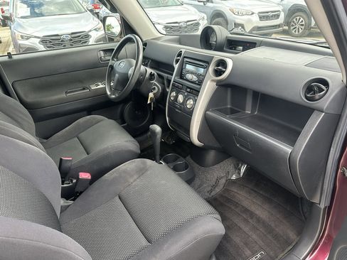 Used 2006 Scion xB FWD image 11
