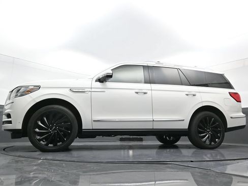 Used 2020 Lincoln Navigator Reserve w/ Equipment Group 208A Reserve AWD/4WD image 25