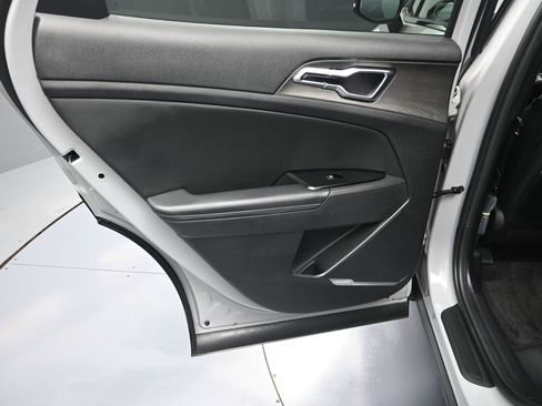 Certified 2025 Kia Sportage X-Pro image 41