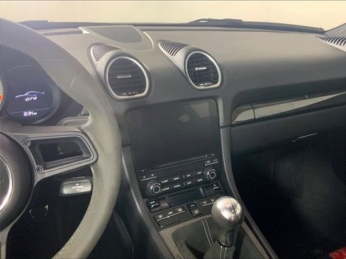 Certified 2022 Porsche 718 Cayman GT4 RWD image 13