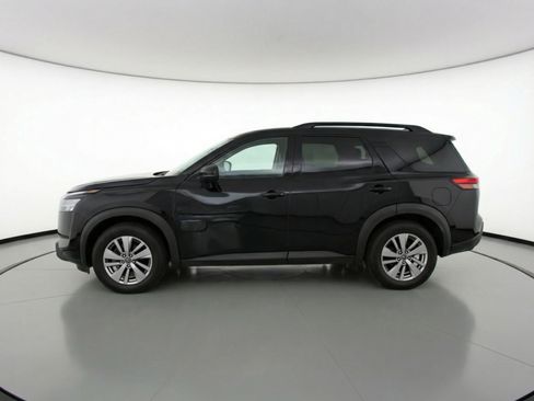 Used 2025 Nissan Pathfinder SV AWD/4WD image 5