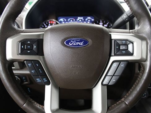 Used 2022 Ford F250 King Ranch w/ Tremor Off-Road Package AWD/4WD image 25