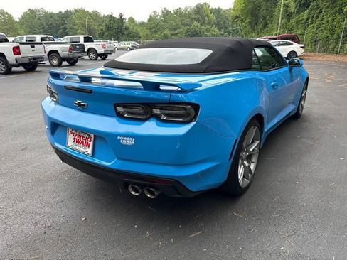 Used 2023 Chevrolet Camaro LT w/ RS Package RWD image 5