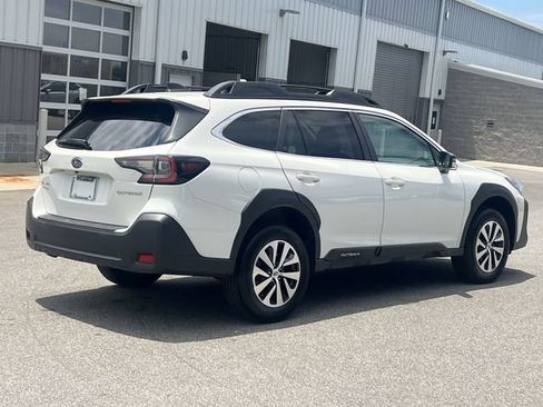 Certified 2024 Subaru Outback Premium AWD/4WD image 13