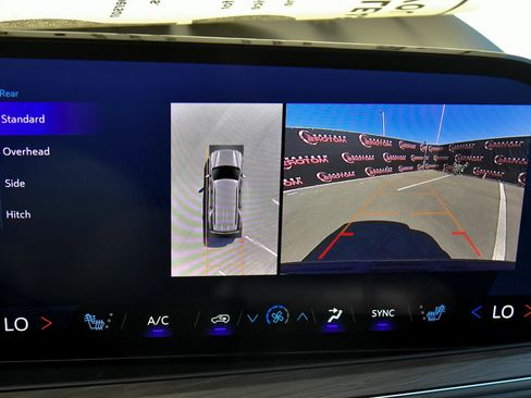 Used 2025 Chevrolet Tahoe LT AWD/4WD image 18