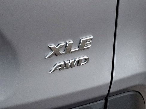 Certified 2022 Toyota RAV4 XLE image 24