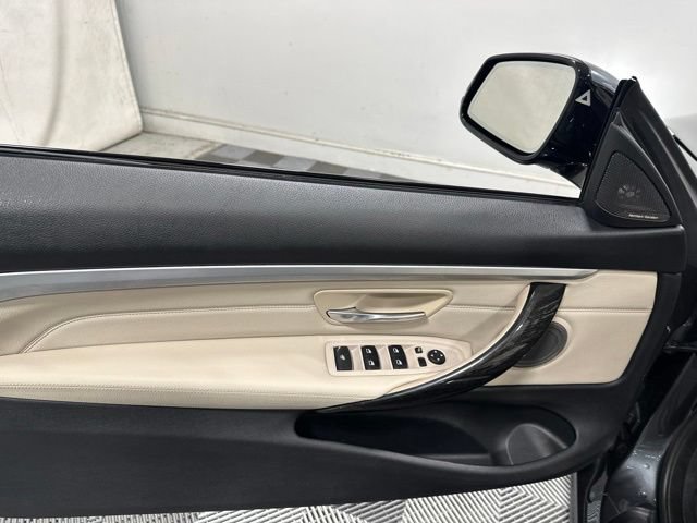 Used 2017 BMW 430i xDrive Convertible AWD/4WD image 16
