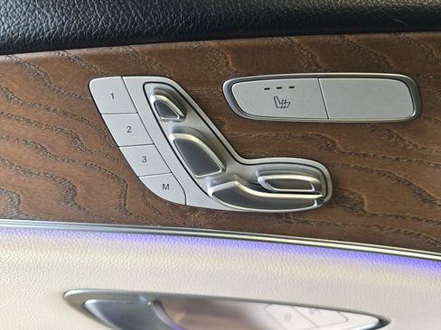 Certified 2021 Mercedes-Benz E 350 4MATIC Sedan image 31