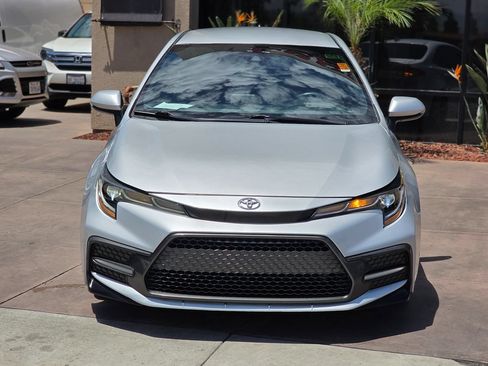 Used 2021 Toyota Corolla SE w/ Carpet Mat Package (TMS) FWD image 4
