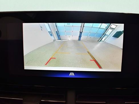 Used 2025 Chevrolet Trax LT image 8