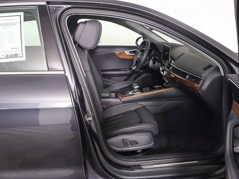 Used 2023 Audi A4 2.0T Premium image 30