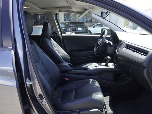 Used 2019 Honda HR-V EX-L image 28