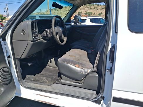 Used 2004 GMC Sierra 2500 4x4 Extended Cab HD image 8