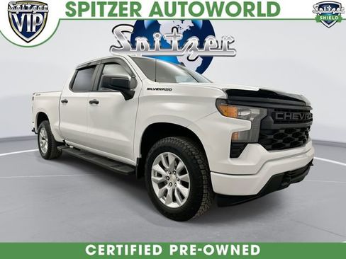 Used 2022 Chevrolet Silverado 1500 Custom image 1