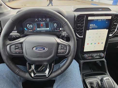 New 2025 Ford Ranger Lariat w/ Black Appearance Package image 9