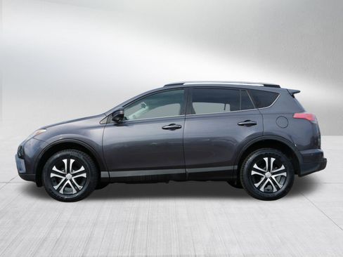 Used 2017 Toyota RAV4 LE w/ All Weather Liner Package AWD/4WD image 4
