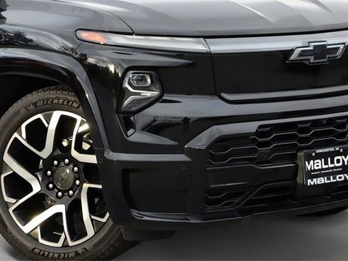 Used 2024 Chevrolet Silverado EV RST image 11
