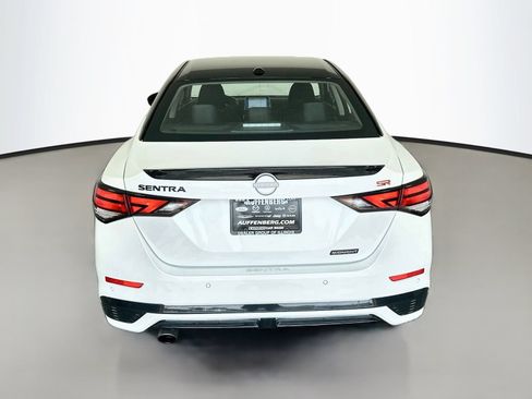 Used 2025 Nissan Sentra SR w/ Midnight Edition FWD image 6