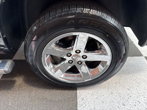 Used 2014 RAM 1500 Express image 18