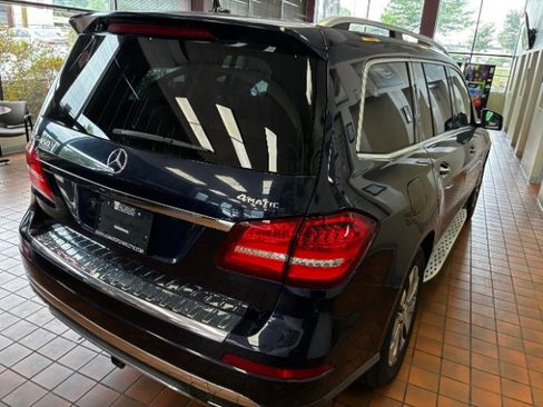 Used 2018 Mercedes-Benz GLS 450 4MATIC w/ Premium Package image 10