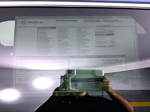 Used 2025 Buick Enclave Preferred image 20