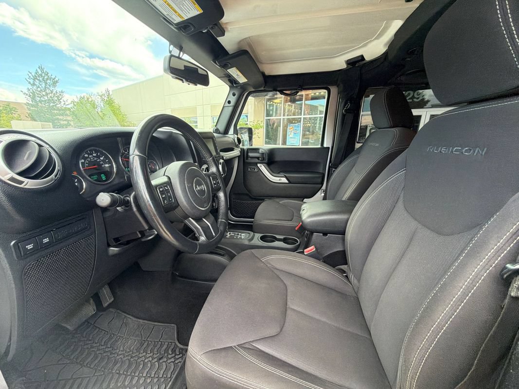 Used 2013 Jeep Wrangler Rubicon w/ PWR Convenience Group AWD/4WD image 12