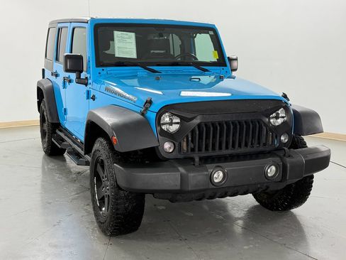 Used 2017 Jeep Wrangler Unlimited Sport AWD/4WD image 3