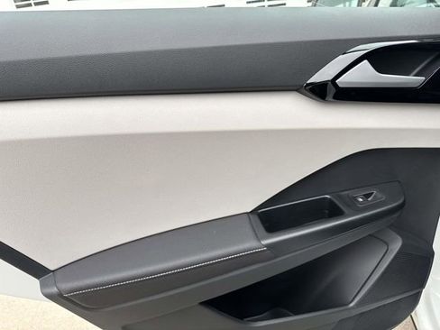 New 2026 Volkswagen Taos S FWD image 9