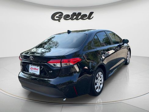 Used 2024 Toyota Corolla LE FWD image 5