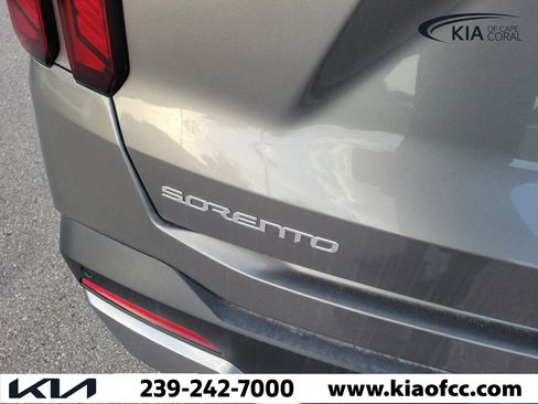 New 2026 Kia Sorento EX FWD image 11