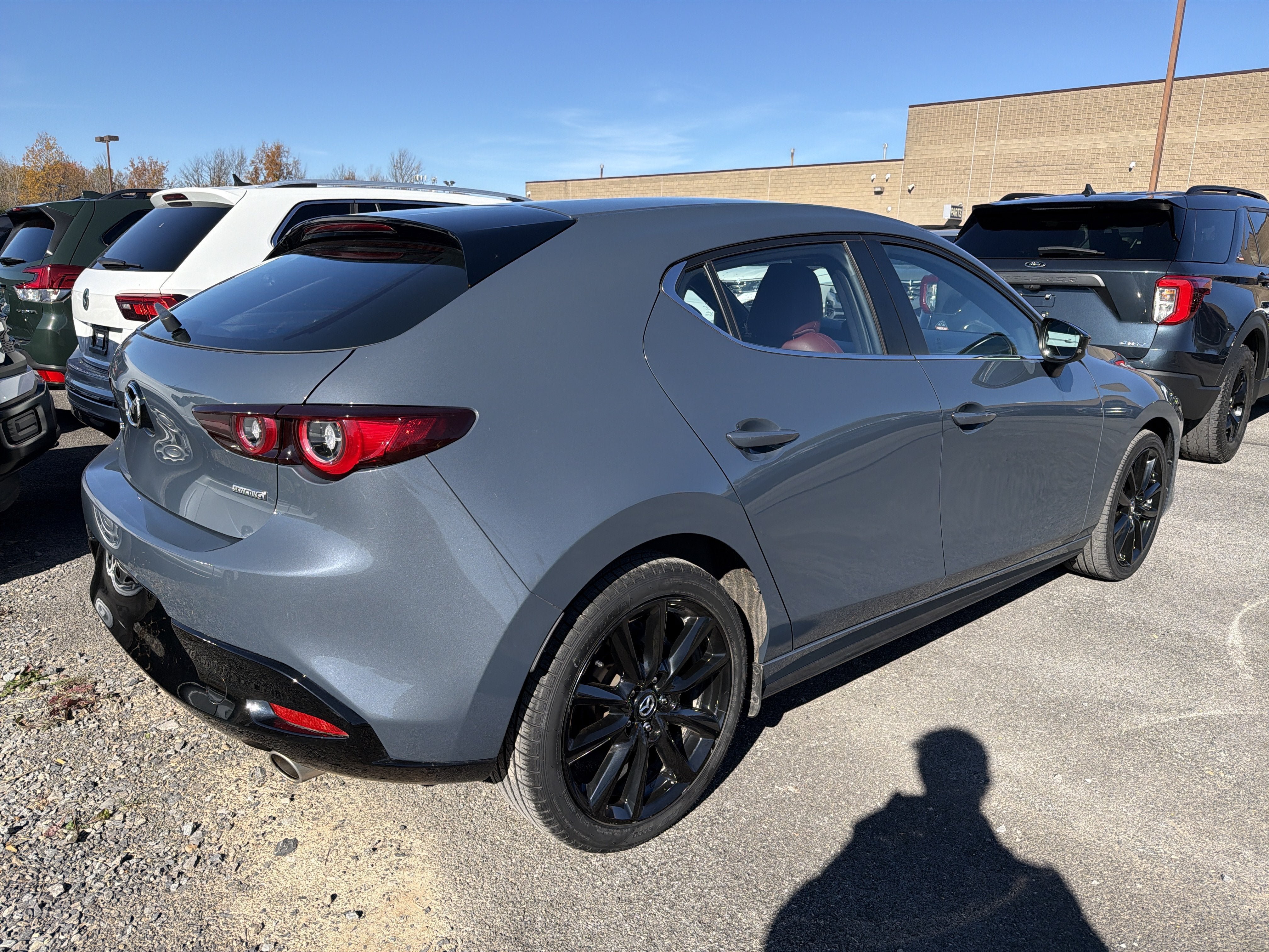 Used 2022 MAZDA MAZDA3 s FWD image 6