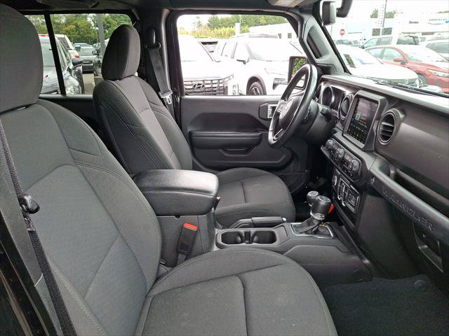 Certified 2022 Jeep Wrangler Unlimited Sport AWD/4WD image 12