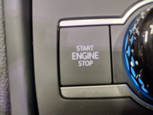 New 2026 Volkswagen Tiguan S image 30