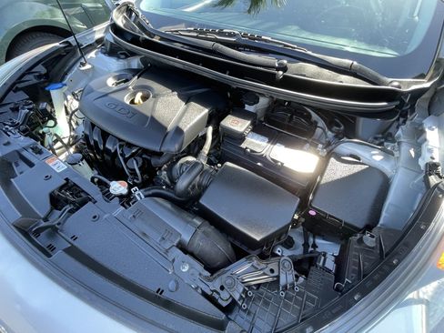 Used 2016 Hyundai Elantra GT FWD image 28