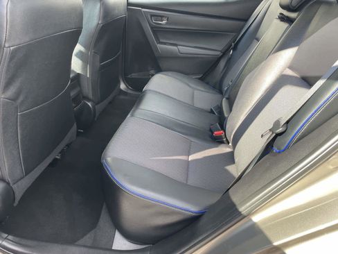 Used 2019 Toyota Corolla SE image 11