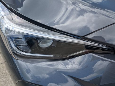 Certified 2025 Subaru Crosstrek 2.5i Limited w/ Popular Package #3A image 10