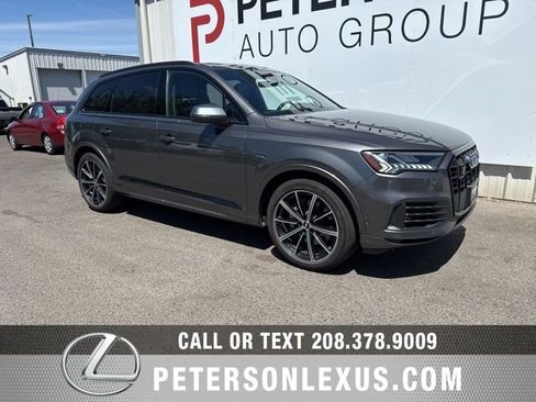 Used 2020 Audi Q7 3.0T Prestige AWD/4WD image 2